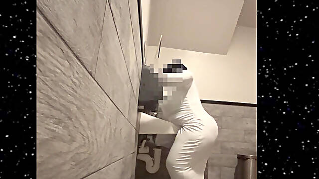 Princess Leia Is Horny but She Must Hurry!